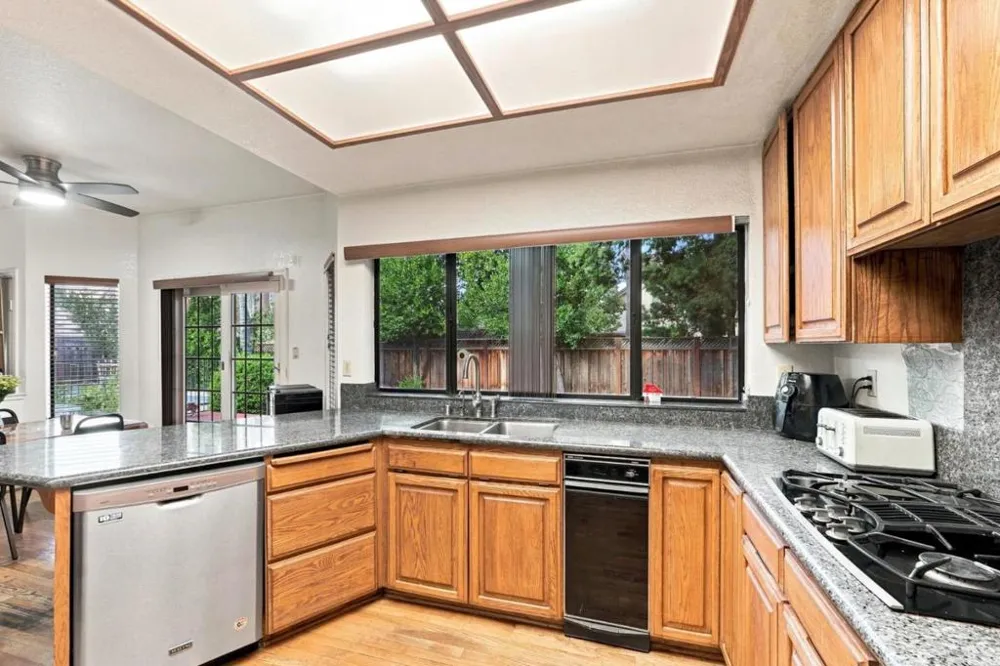 17520 Serene Drive Morgan Hill, CA 95037