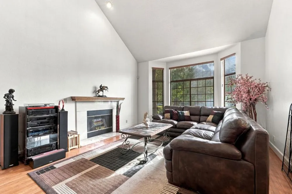 17520 Serene Drive Morgan Hill, CA 95037
