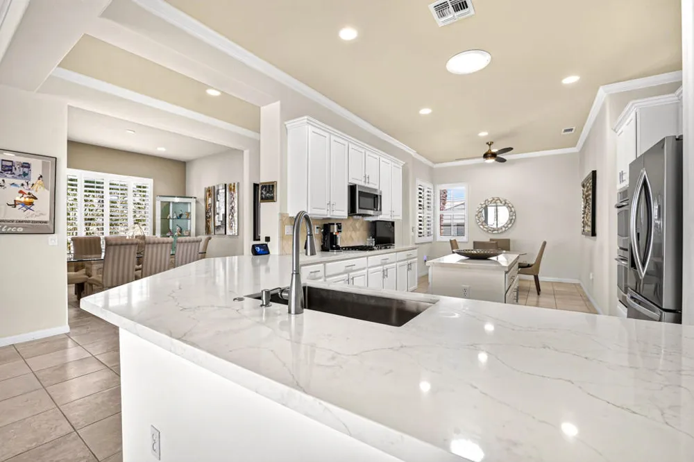 81686 Avenida Sombra Indio, CA 92203