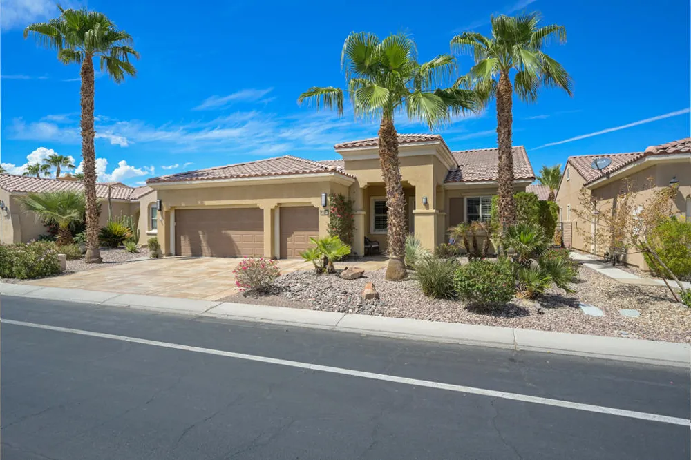 81686 Avenida Sombra Indio, CA 92203