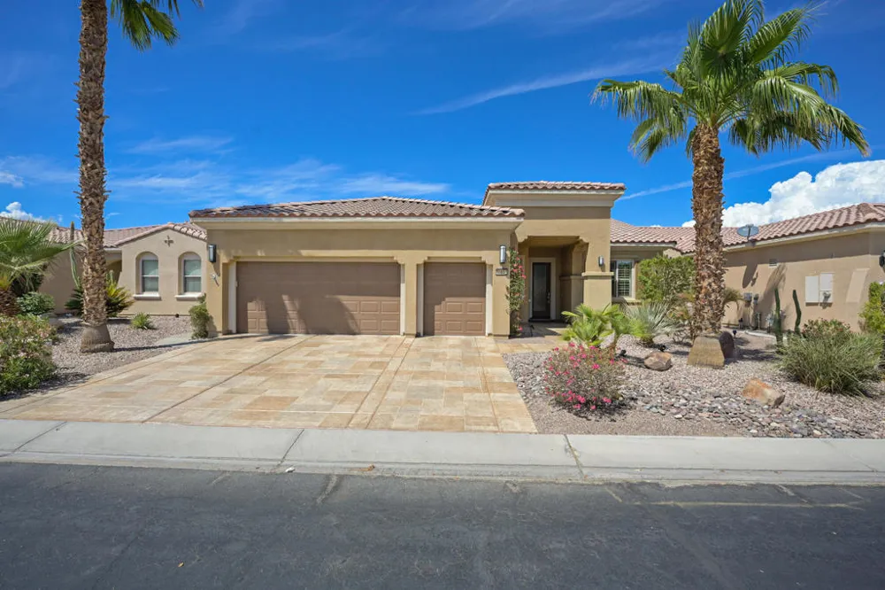 81686 Avenida Sombra Indio, CA 92203