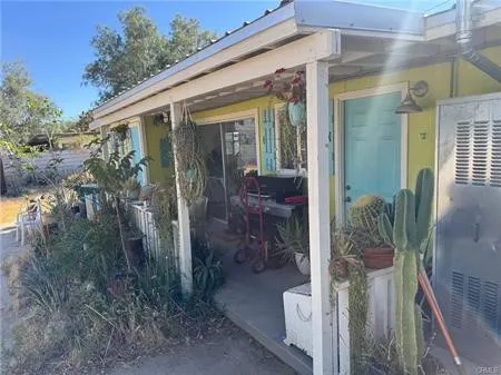 6959 Pawnee Yucca Valley, CA 92284