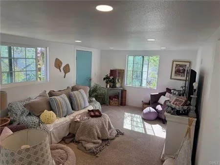 6959 Pawnee Yucca Valley, CA 92284
