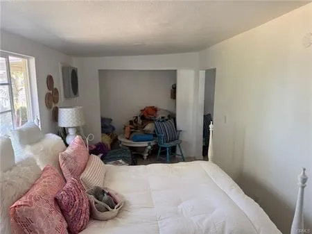 6959 Pawnee Yucca Valley, CA 92284