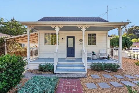 3499 Main Street
