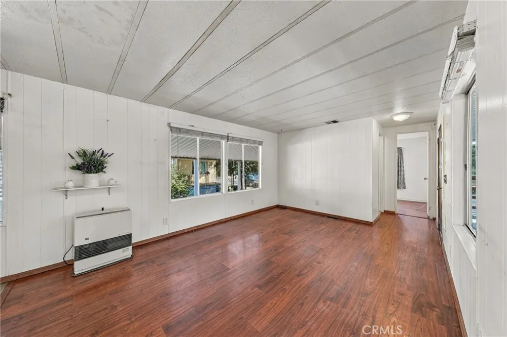4305 Lakeshore Lakeport, CA 95453