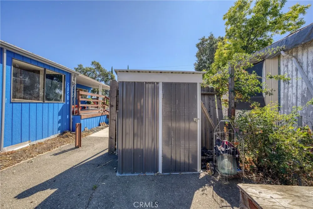 4305 Lakeshore Lakeport, CA 95453