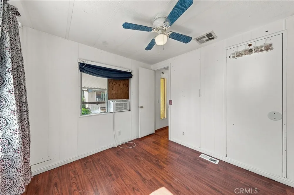 4305 Lakeshore Lakeport, CA 95453