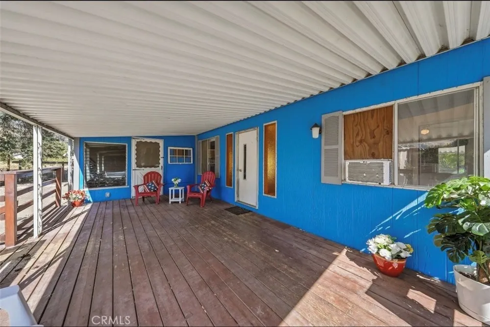 4305 Lakeshore Lakeport, CA 95453