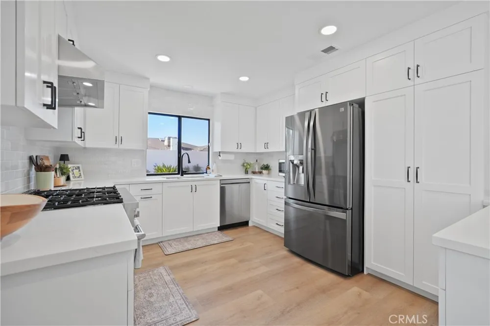 42095 Acacia Avenue Hemet, CA 92544