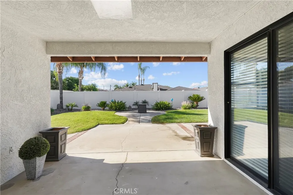 42095 Acacia Avenue Hemet, CA 92544