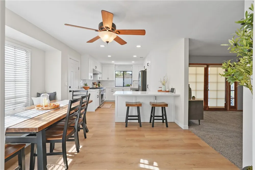 42095 Acacia Avenue Hemet, CA 92544