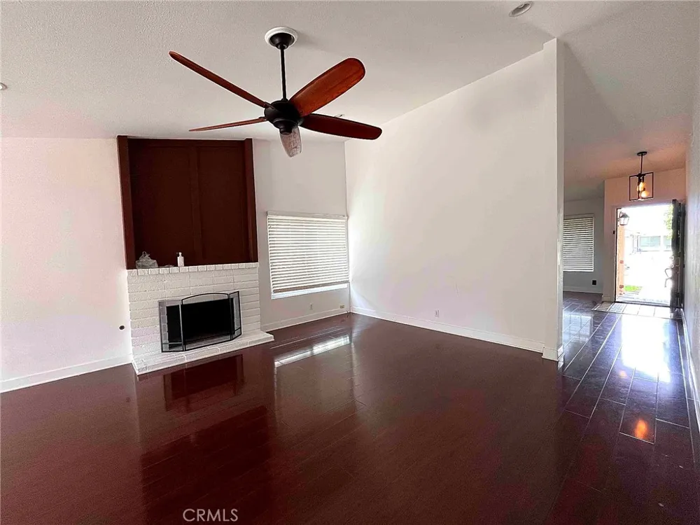 21110 Lycoming Diamond Bar, CA 91789