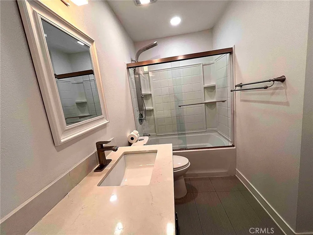 21110 Lycoming Diamond Bar, CA 91789