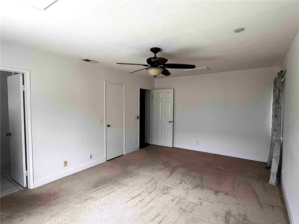 21110 Lycoming Diamond Bar, CA 91789