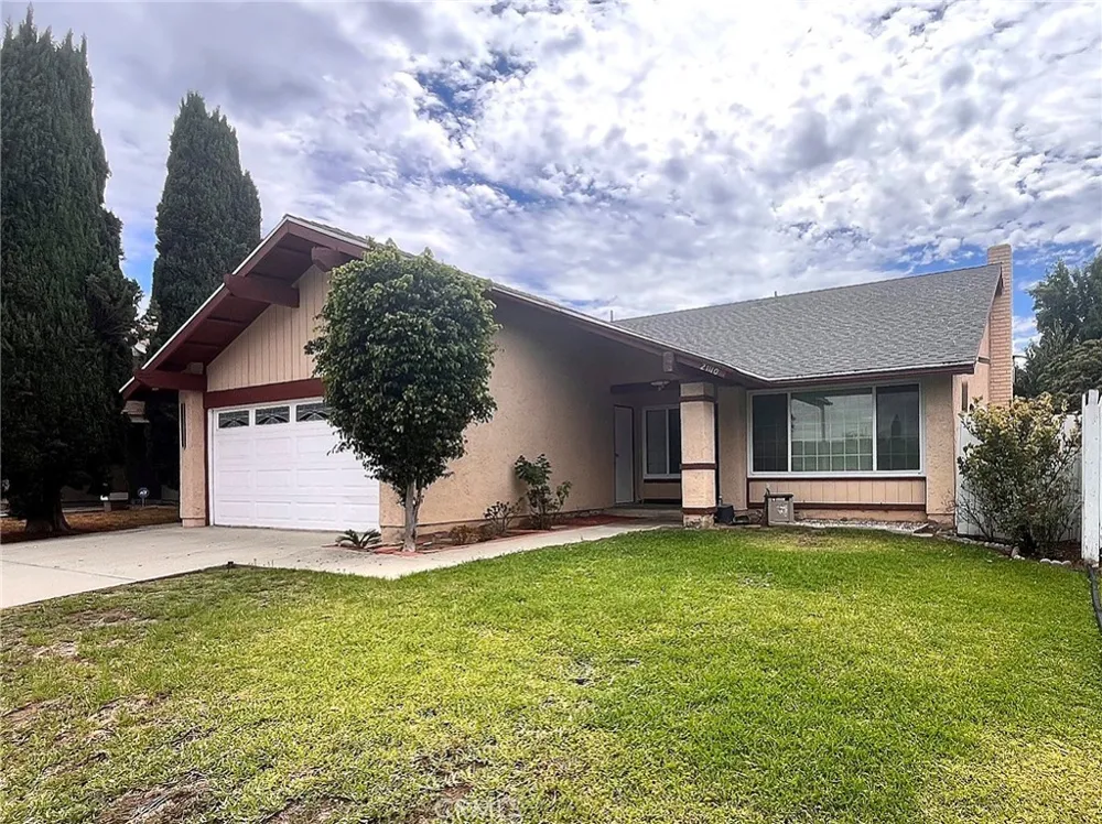 21110 Lycoming Diamond Bar, CA 91789