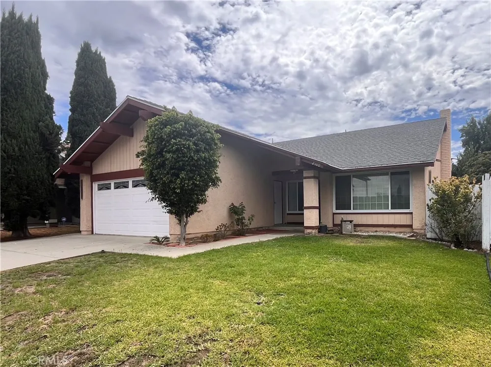 21110 Lycoming Diamond Bar, CA 91789