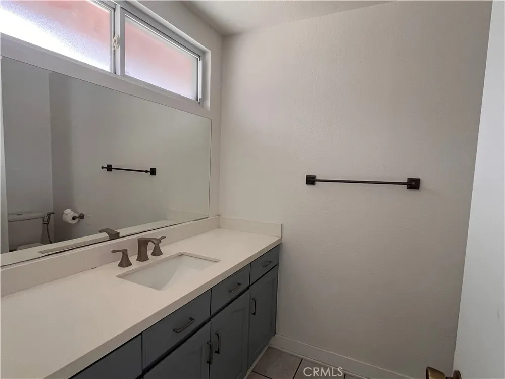 21110 Lycoming Diamond Bar, CA 91789