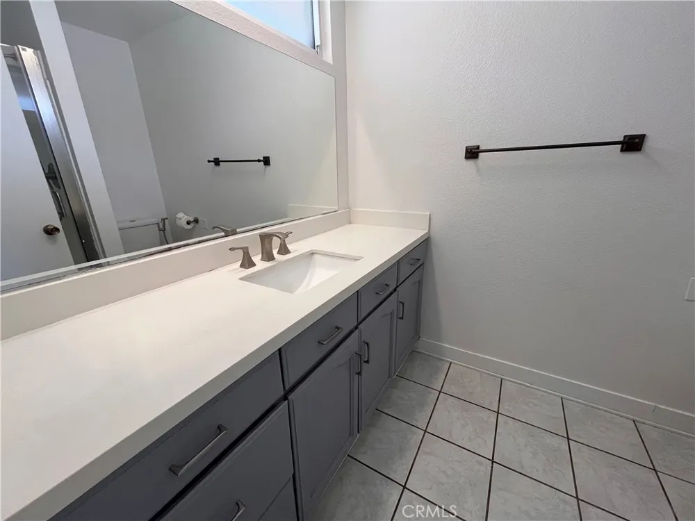 21110 Lycoming Diamond Bar, CA 91789