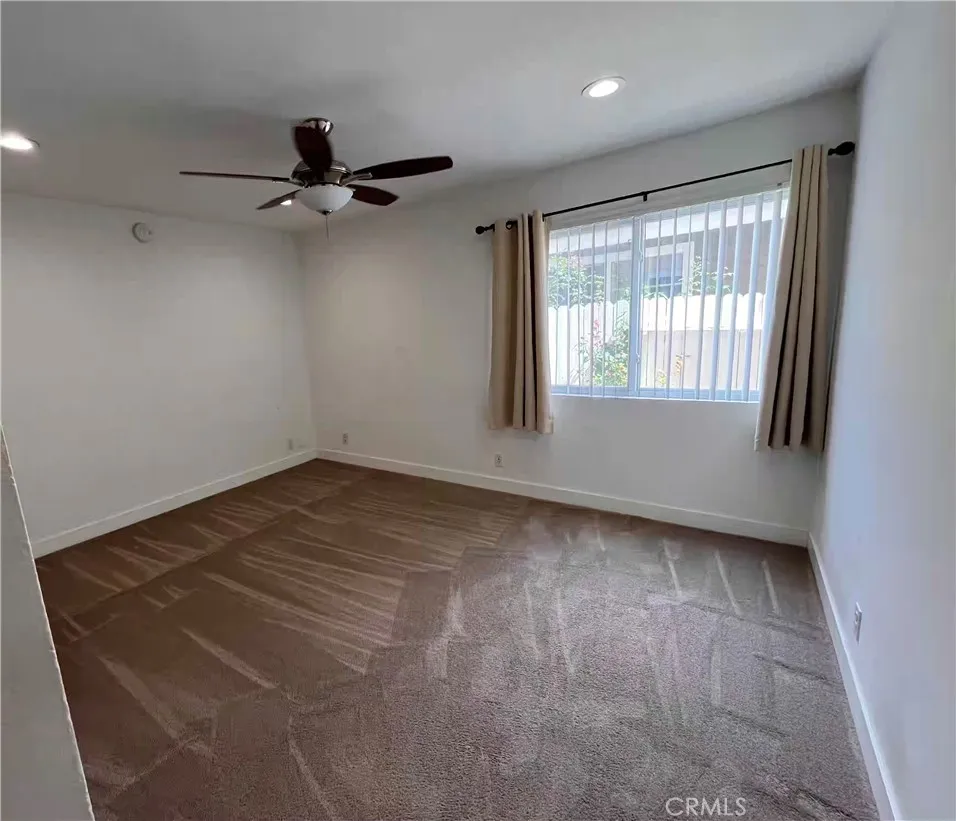 21110 Lycoming Diamond Bar, CA 91789