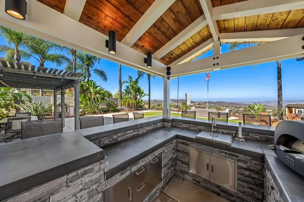 13724 Braeswood El Cajon, CA 92021