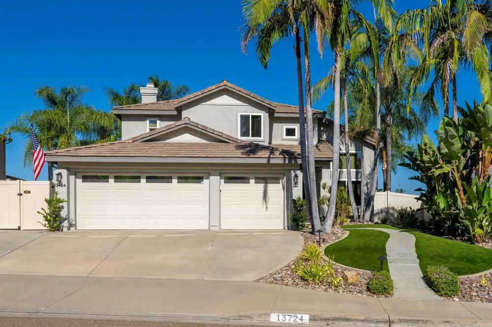 13724 Braeswood El Cajon, CA 92021