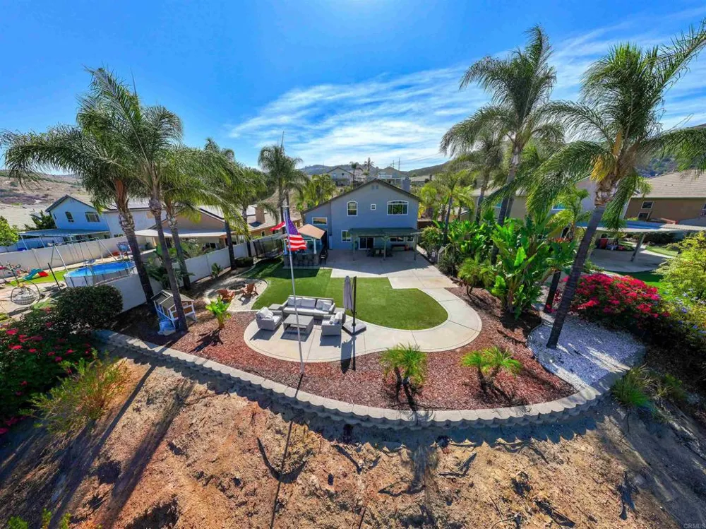 13724 Braeswood El Cajon, CA 92021
