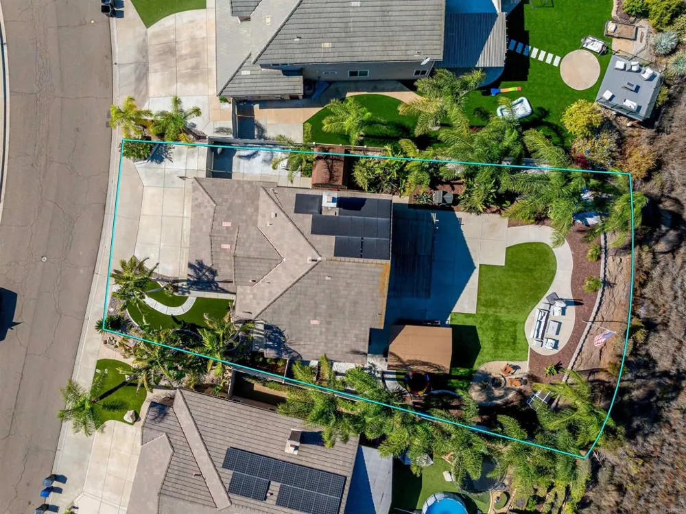 13724 Braeswood El Cajon, CA 92021