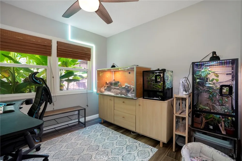 431 E Dexter Street Covina, CA 91723