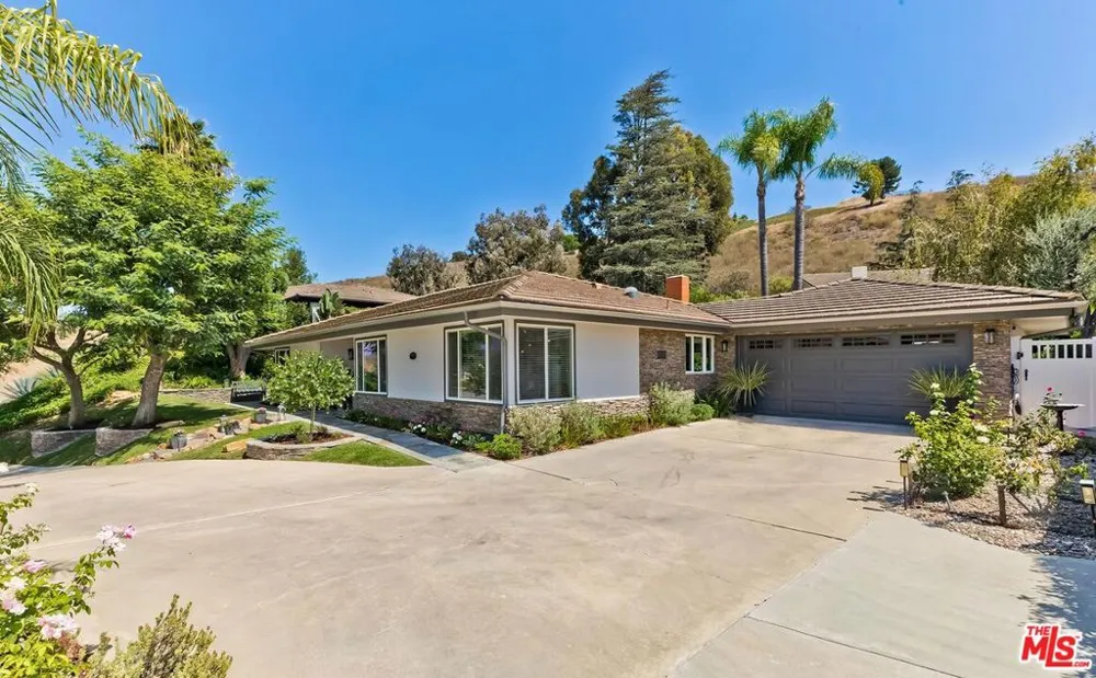 1592 Wilder Street Thousand Oaks, CA 91362