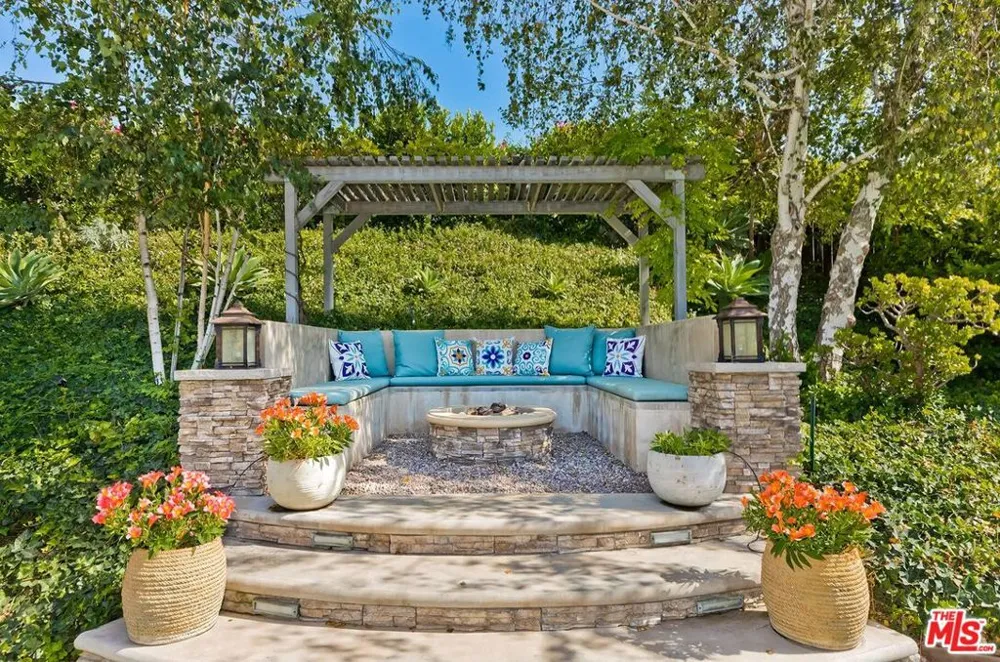 1592 Wilder Street Thousand Oaks, CA 91362