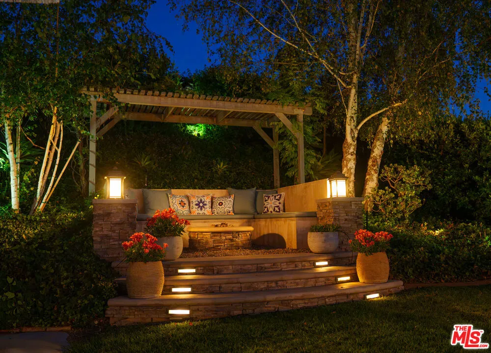 1592 Wilder Street Thousand Oaks, CA 91362