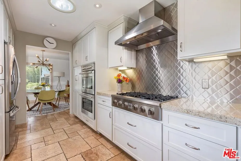 1592 Wilder Street Thousand Oaks, CA 91362