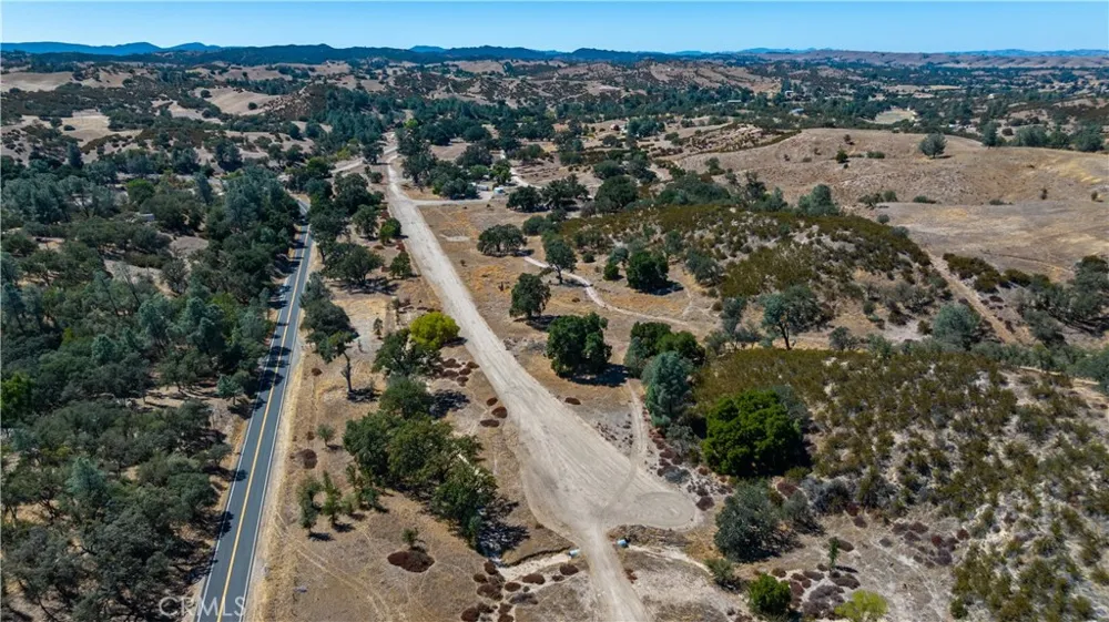 8687 O Donovan Creston, CA 93432