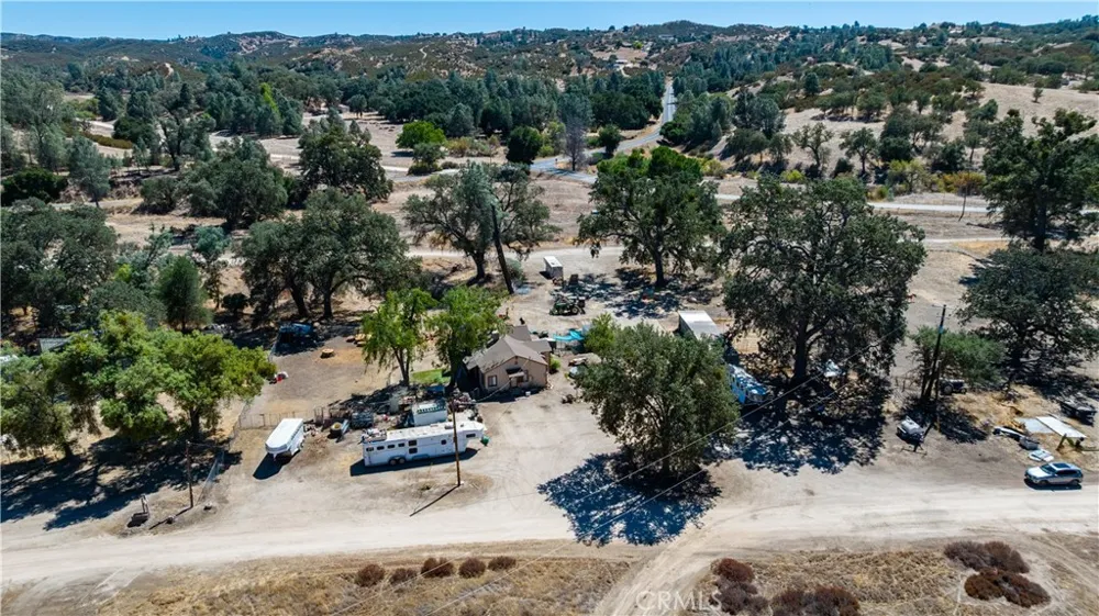 8687 O Donovan Creston, CA 93432