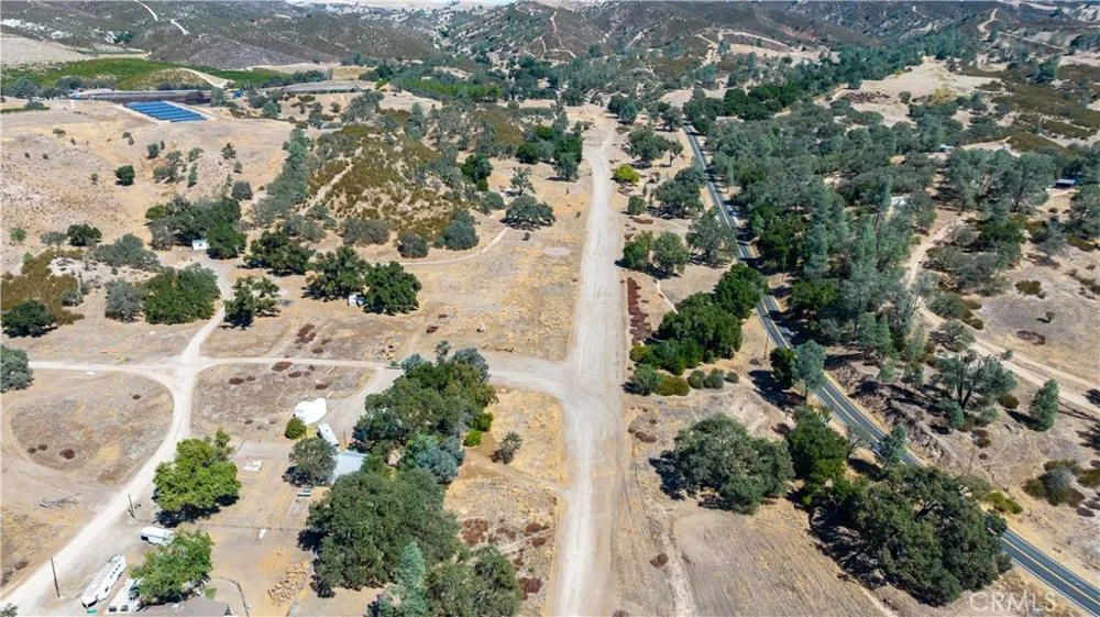 8687 O Donovan Creston, CA 93432
