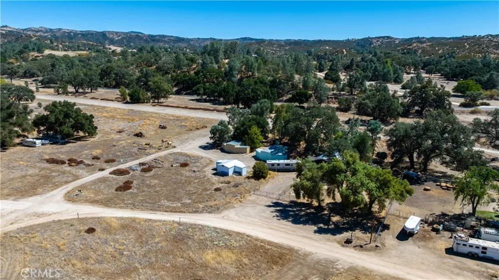 8687 O Donovan Creston, CA 93432