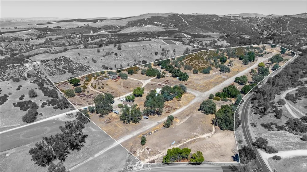 8687 O Donovan Creston, CA 93432