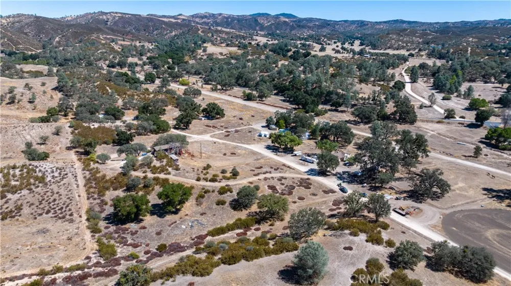 8687 O Donovan Creston, CA 93432