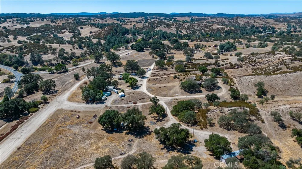 8687 O Donovan Creston, CA 93432