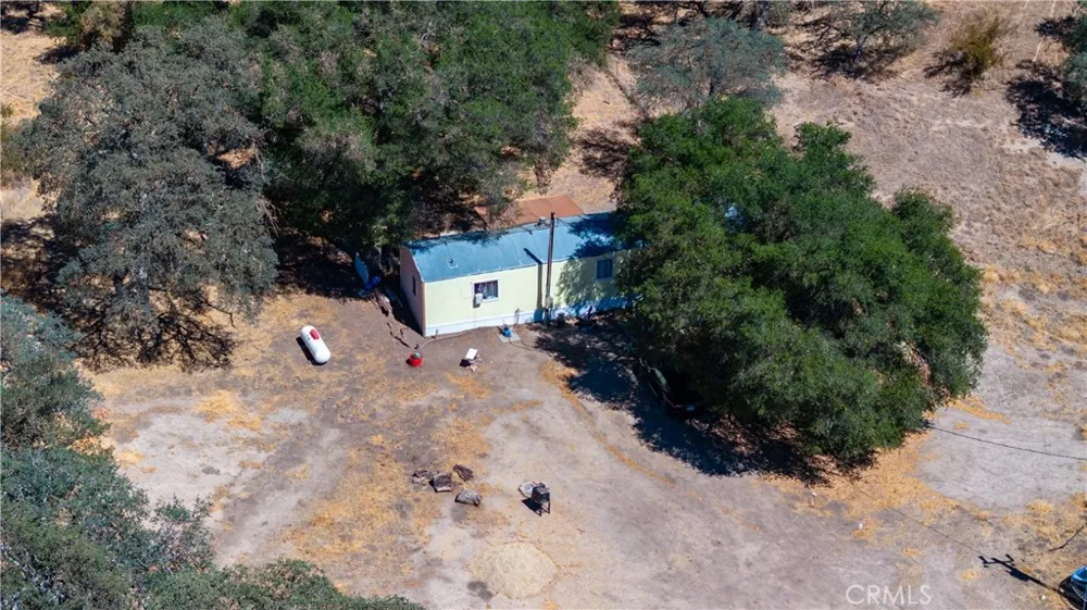 8687 O Donovan Creston, CA 93432