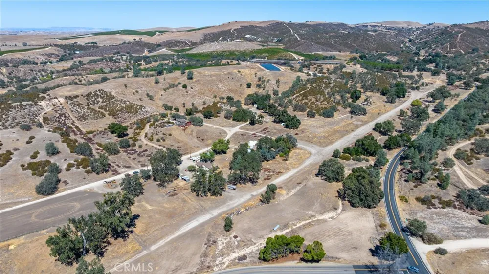8687 O Donovan Creston, CA 93432
