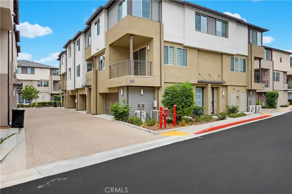 1572 Lima Way #1 Placentia, CA 92870