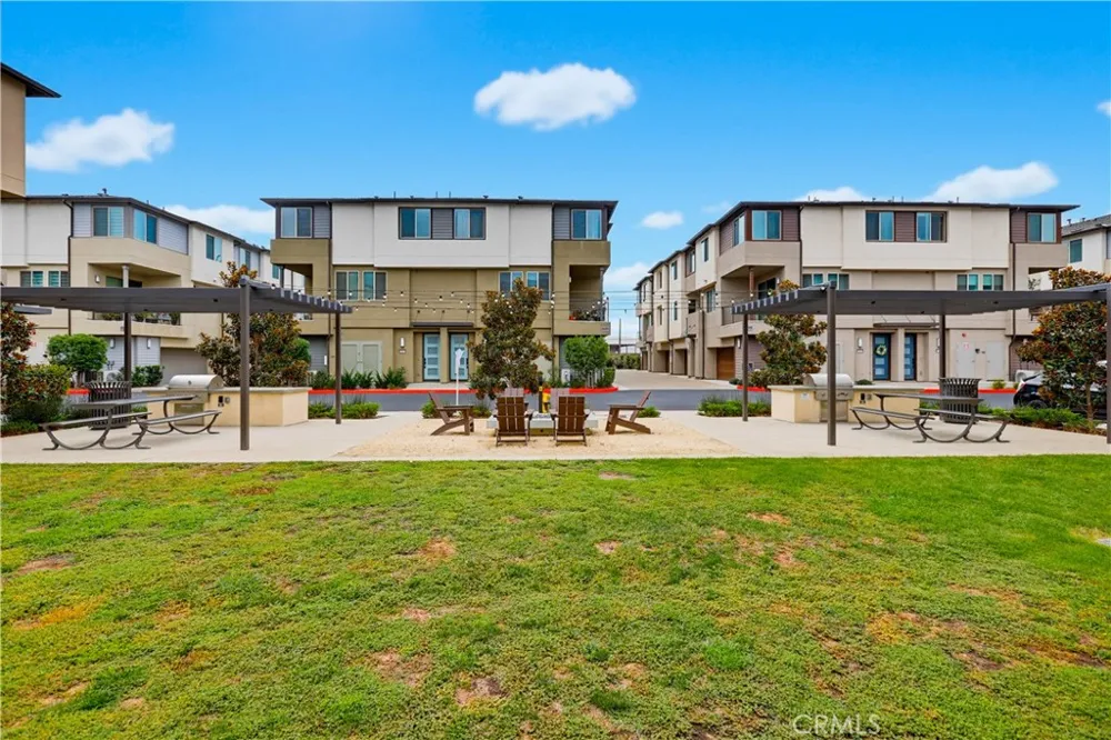 1572 Lima Way #1 Placentia, CA 92870