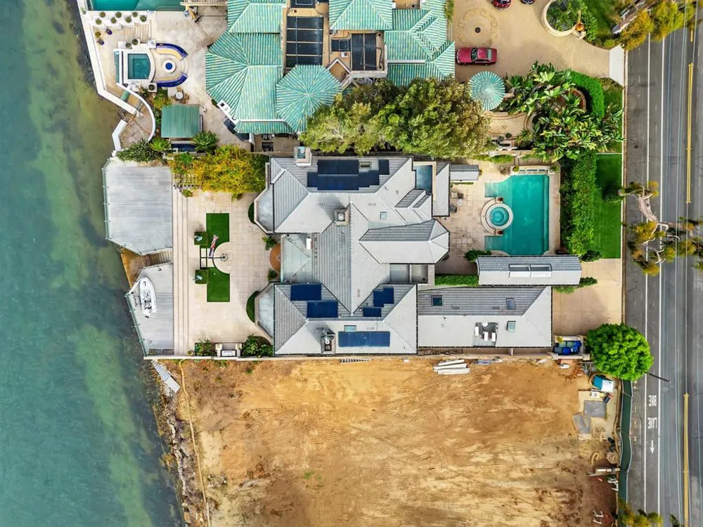 519 1st Street Coronado, CA 92118