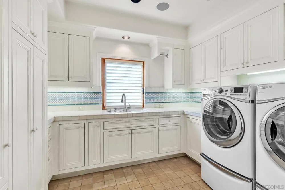 519 1st Street Coronado, CA 92118