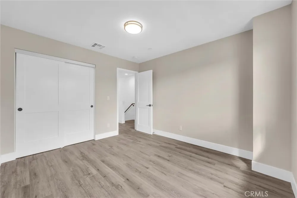 16385 Valencia Avenue #3 Fontana, CA 92335