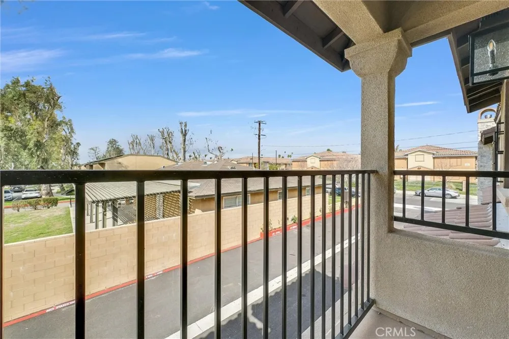 16385 Valencia Avenue #3 Fontana, CA 92335