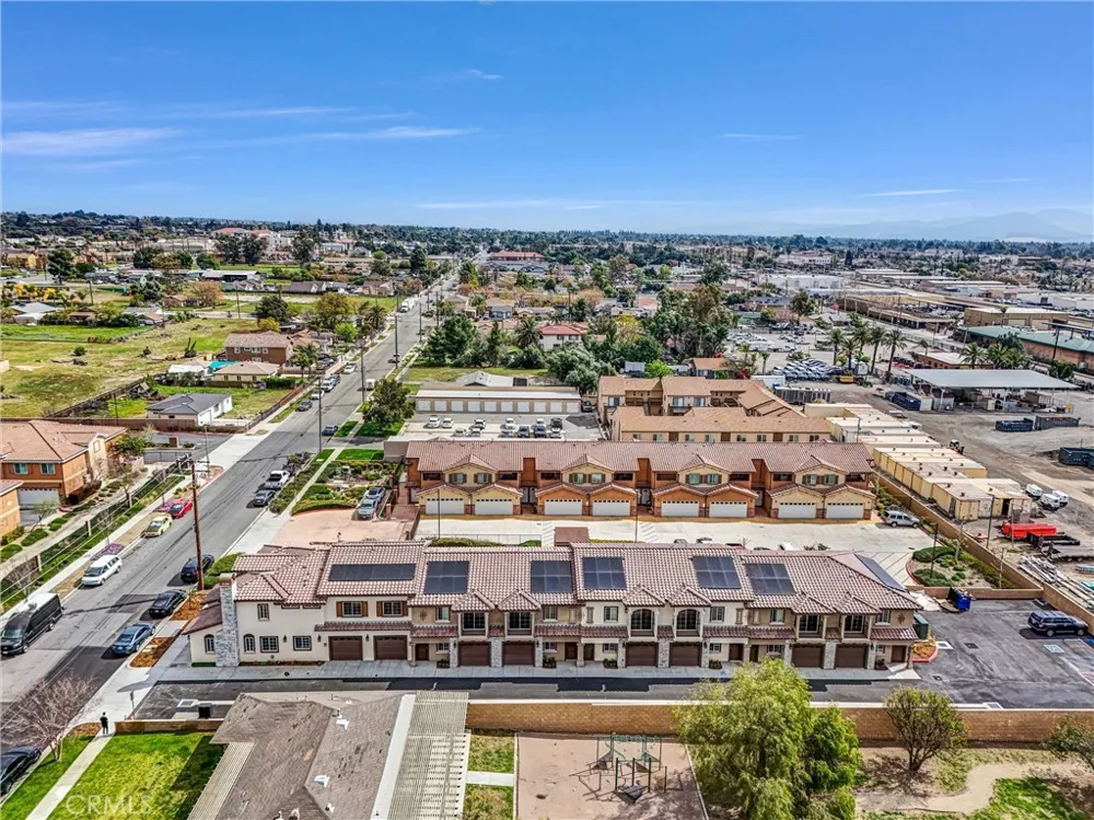 16385 Valencia Avenue #3 Fontana, CA 92335