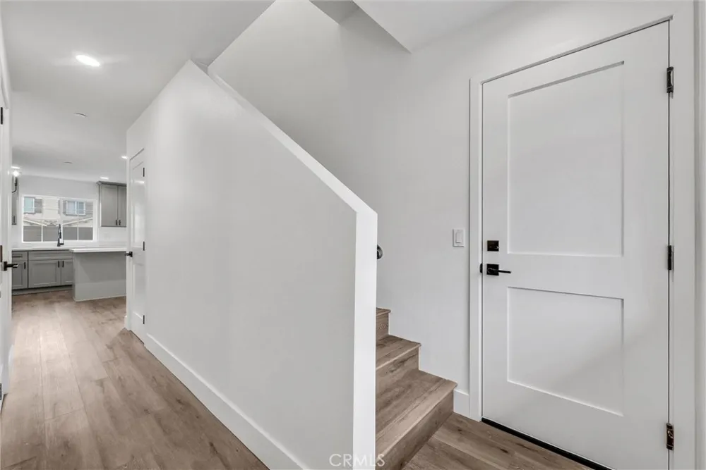 16385 Valencia Avenue #3 Fontana, CA 92335